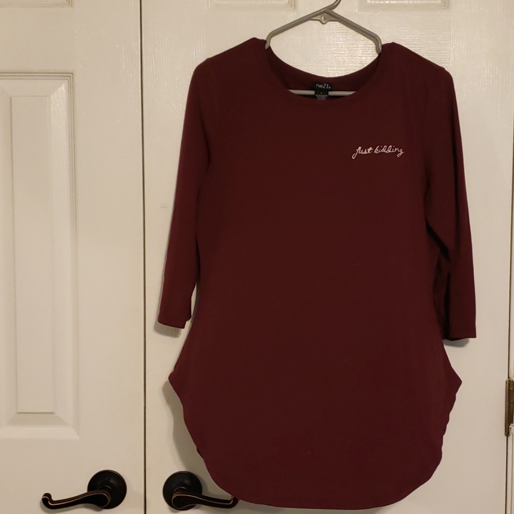 2 for 10 Rue 21 graphic long sleeve